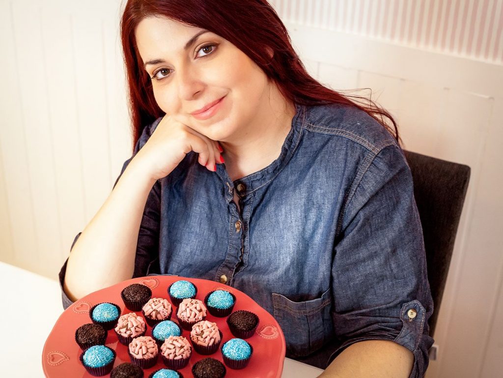 Marcia Tozo do Curso de Brigadeiros Gourmet Marcia Tozo do Curso de Brigadeiros Gourmet
